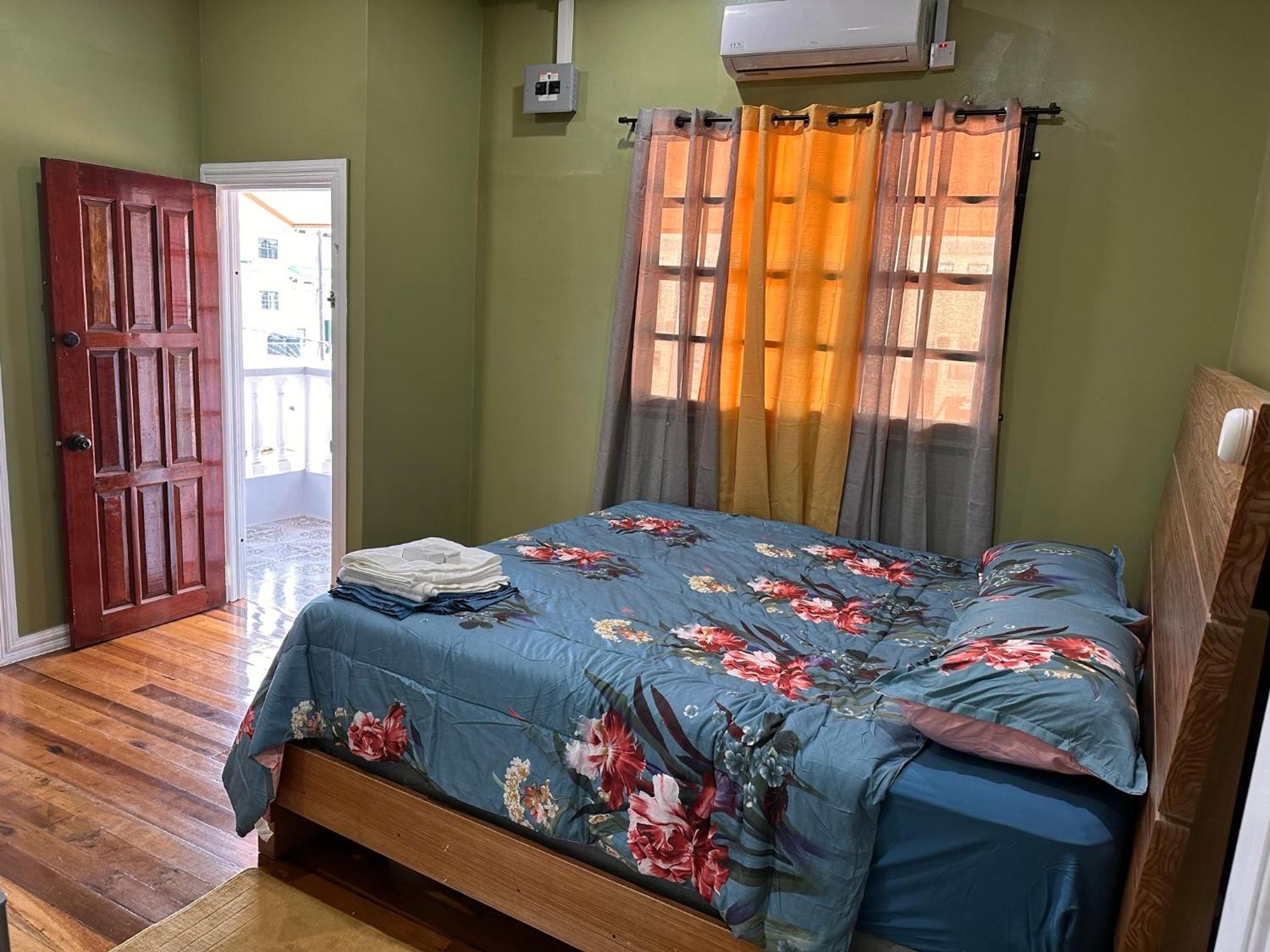Hollywood Guesthouse Georgetown Extérieur photo